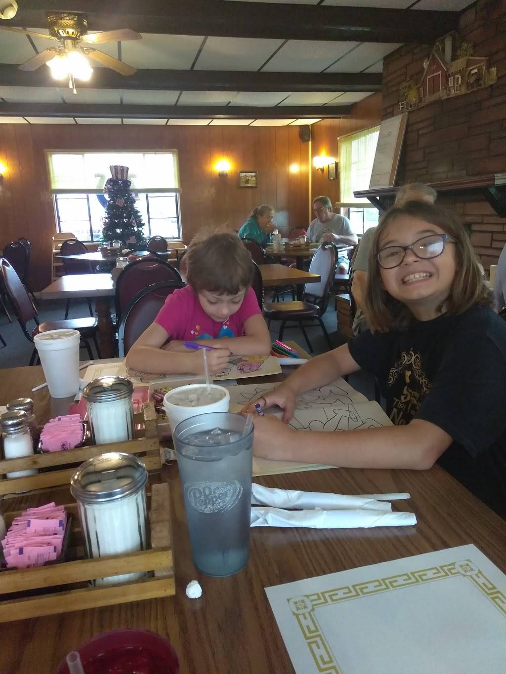 Airport Restaurant | restaurant | 10130 IN-37, Elwood, IN 46036, USA | 7655526400 OR +1 765-552-6400