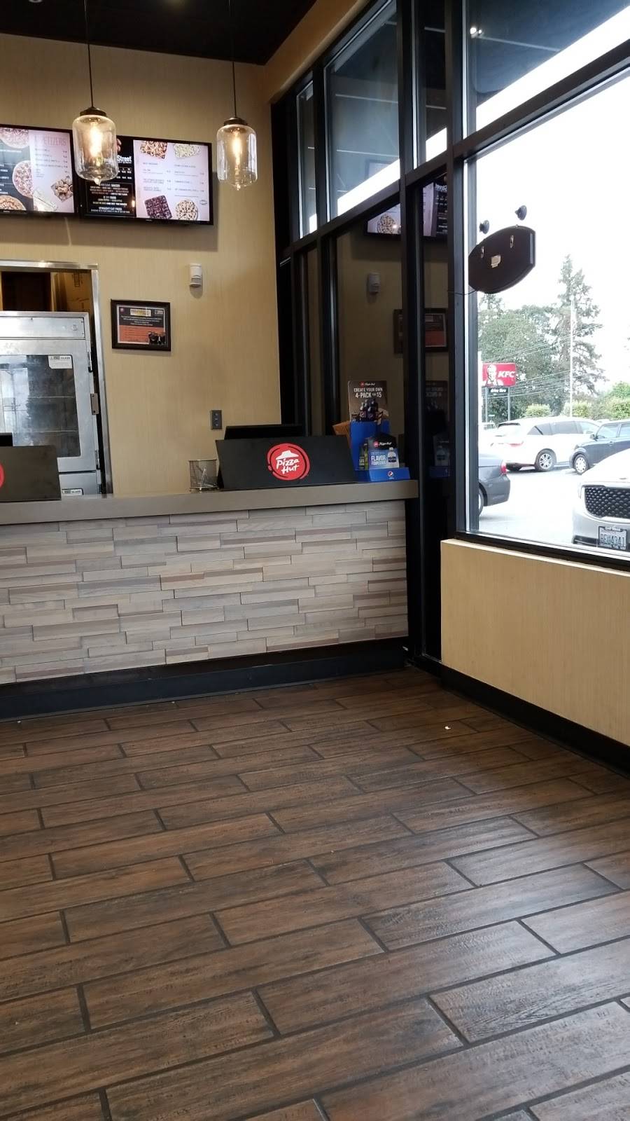 Pizza Hut | meal takeaway | 7609 Steilacoom Blvd SW #300, Lakewood, WA 98498, USA | 2535811600 OR +1 253-581-1600