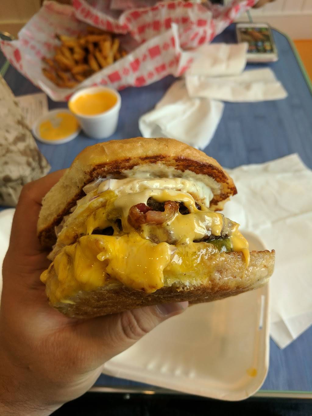 Big Anges Eatery | restaurant | 640 W Northwest Hwy, Arlington Heights, IL 60004, USA | 2242488644 OR +1 224-248-8644