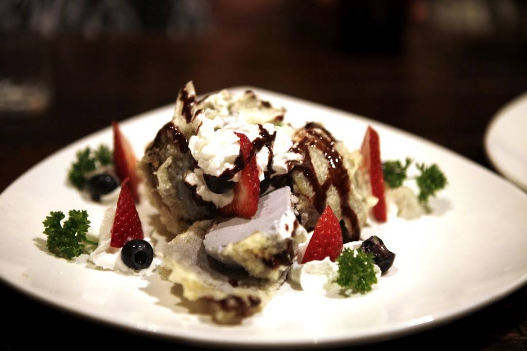 Takara Sushi | restaurant | 150-11 14th Ave, Whitestone, NY 11357, USA | 7187471465 OR +1 718-747-1465