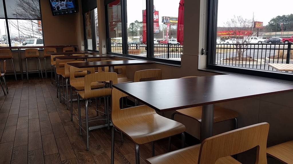 Wendys | restaurant | 7782 Hwy 72 W, Madison, AL 35758, USA | 2568900310 OR +1 256-890-0310