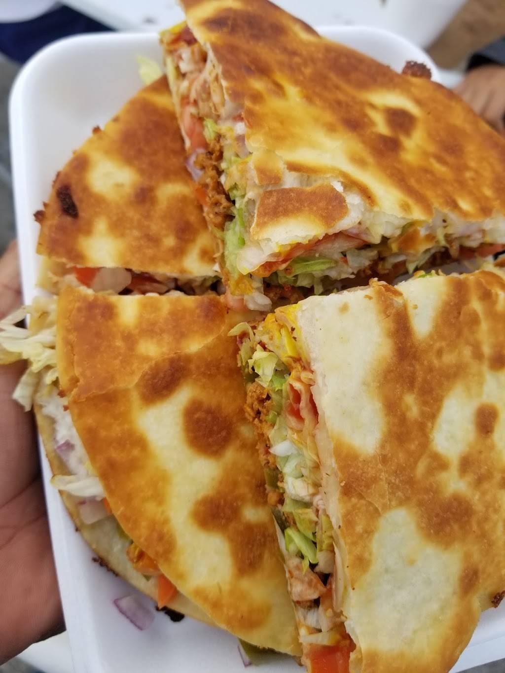 La Unica Lonchera | restaurant | 1438-1498 Cypress Ave, Santa Ana, CA 92707, USA | 7146052572 OR +1 714-605-2572