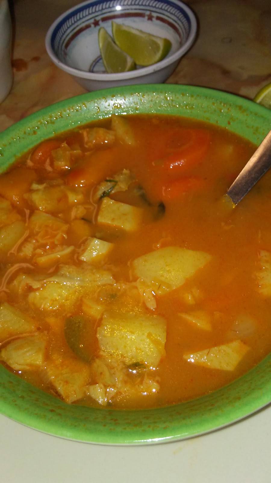 El Castillo Del Caribe | restaurant | 346 Ridge Ave, Allentown, PA 18102, USA | 6107762014 OR +1 610-776-2014