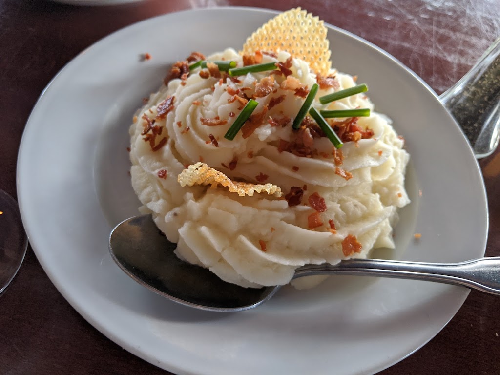 Three Peaks Grill | restaurant | 2165 Pine Grove Rd, Steamboat Springs, CO 80487, USA | 9708793399 OR +1 970-879-3399