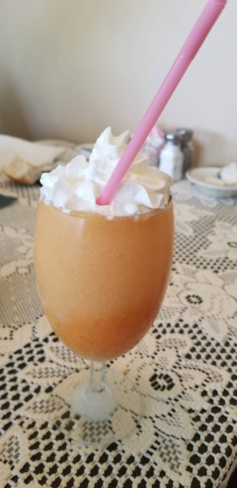 Wittmonds Restaurant | restaurant | 166 East Main St, Brussels, IL 62013, USA | 6188832345 OR +1 618-883-2345