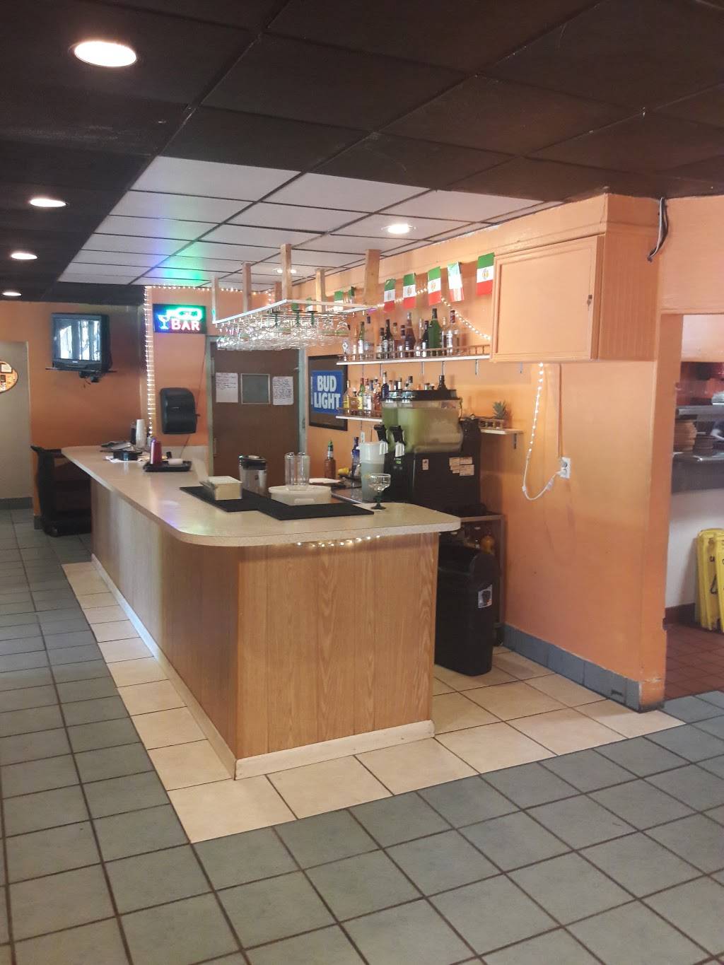 Santa Fé Mexican Grill | restaurant | 800 Clearwater Largo Rd N, Largo, FL 33770, USA | 7272707378 OR +1 727-270-7378