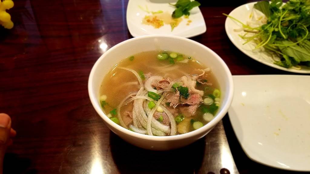 Thai Cuisine & Noodle House - Trad. Thai, Noodles, & Pho | restaurant | 2005 Commonwealth Dr, Charlottesville, VA 22901, USA | 4349741326 OR +1 434-974-1326