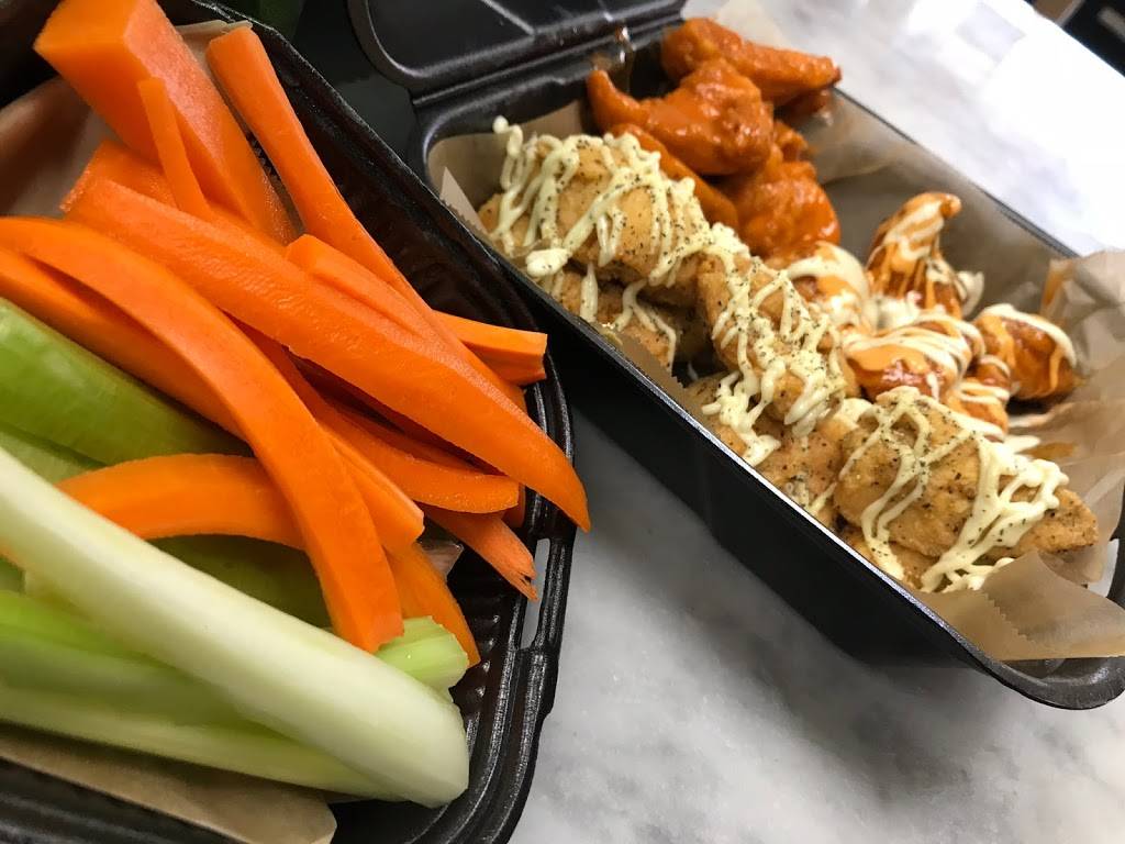 OG Wingz | restaurant | 1360 E Colorado St, Glendale, CA 91205, USA | 8183224815 OR +1 818-322-4815