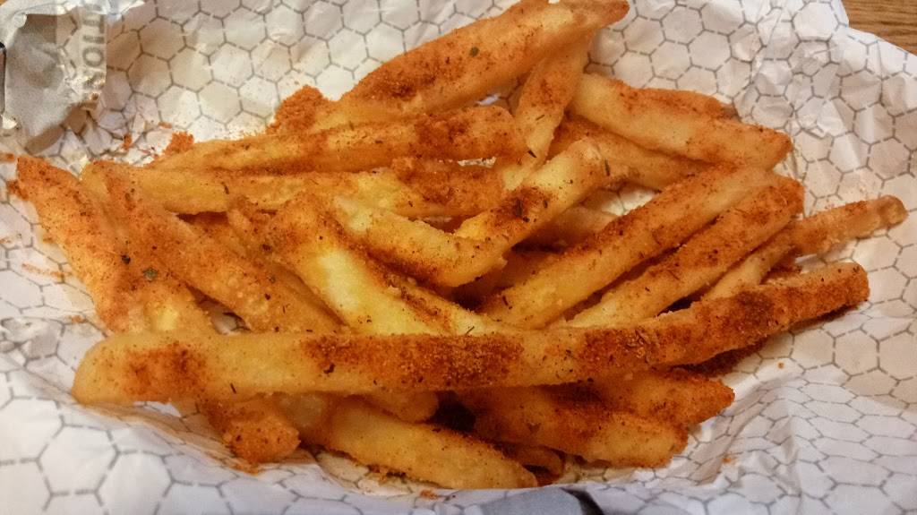 Pizza Hut | restaurant | 518 E Main St, Lincolnton, NC 28092, USA | 7047356518 OR +1 704-735-6518