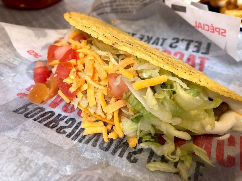 Taco Bell | meal takeaway | 6364 Yonge St, North York, ON M2M 3X4, Canada | 4162234472 OR +1 416-223-4472