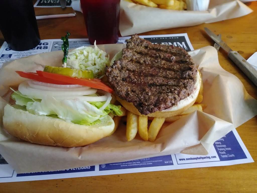 Charcoal Chef | restaurant | 670 Main St N, Woodbury, CT 06798, USA | 2032632538 OR +1 203-263-2538