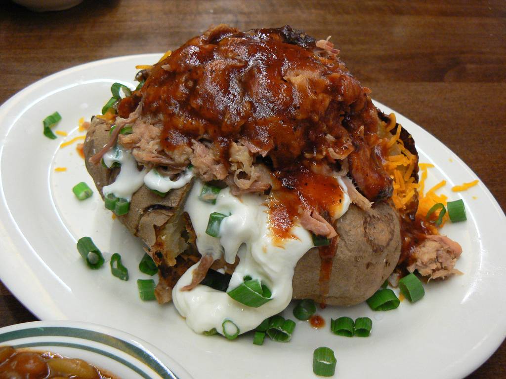 Toms BBQ - Chandler | restaurant | 2820 S Alma School Rd #6, Chandler, AZ 85286, USA | 4808122733 OR +1 480-812-2733