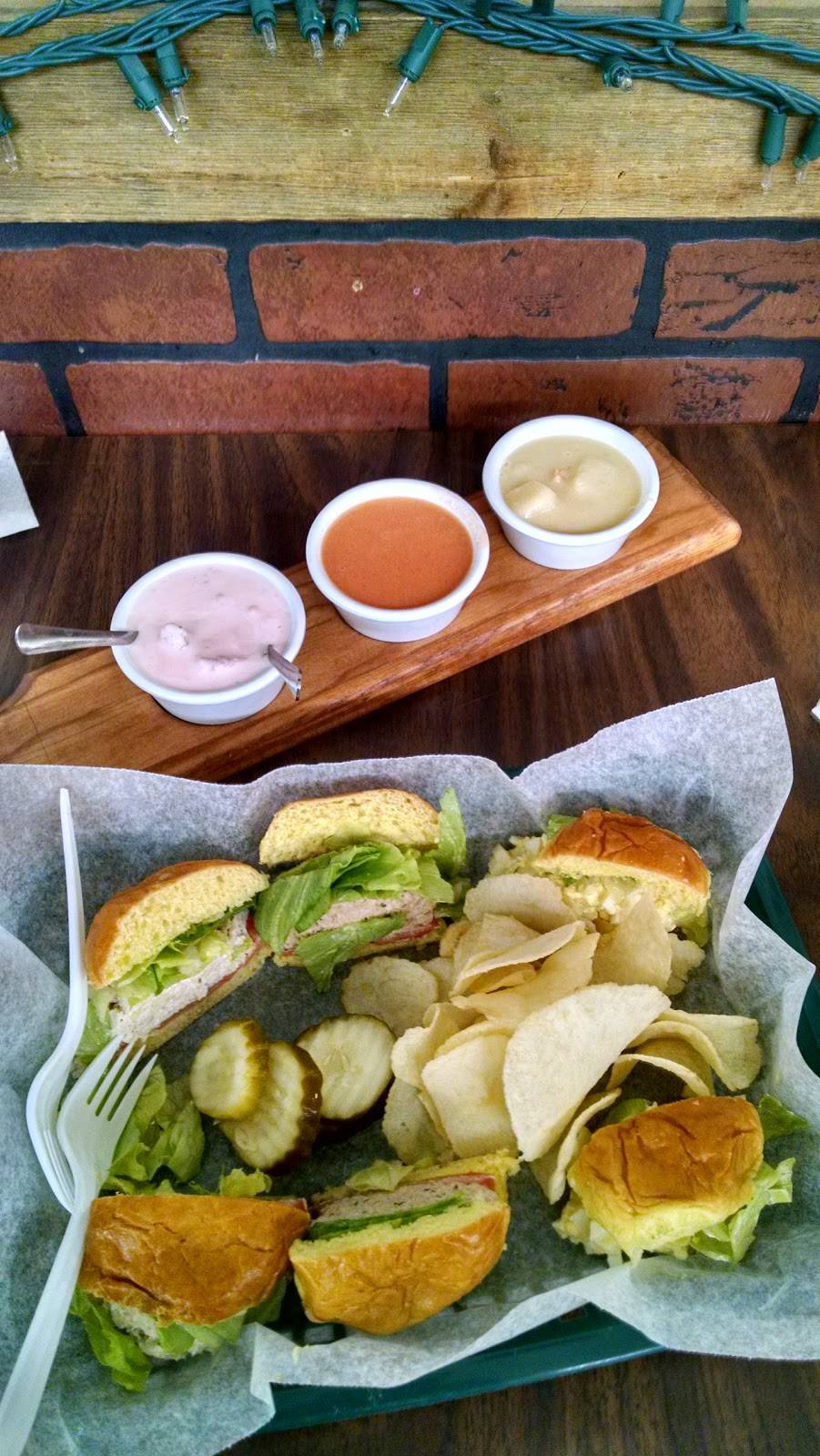 Paulines Soups | restaurant | 501 Penn St, Reading, PA 19601, USA | 6103756055 OR +1 610-375-6055