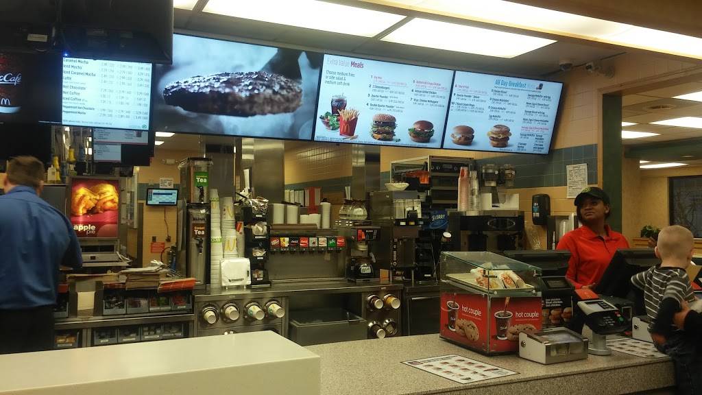 McDonalds | cafe | 1070 South Smithville Road, Dayton, OH 45403, USA | 9372580147 OR +1 937-258-0147