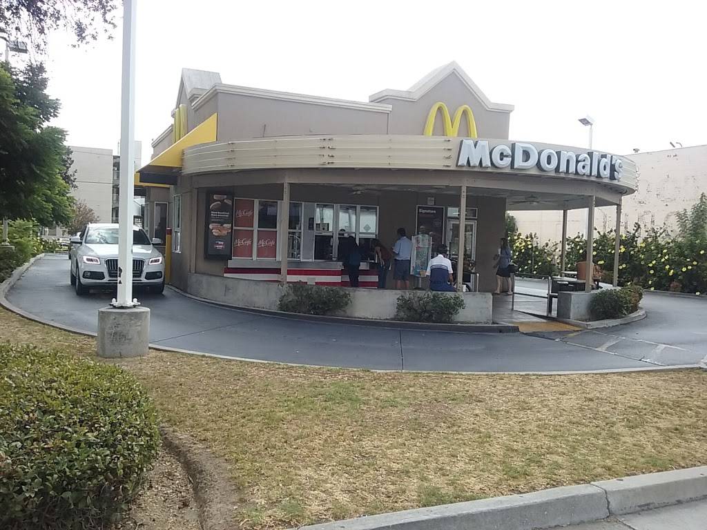 McDonalds | cafe | 1320 E Colorado Blvd, Pasadena, CA 91106, USA | 6264499597 OR +1 626-449-9597