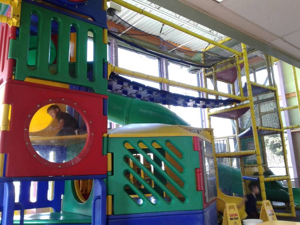 McDonalds | cafe | 2020 W Olympic Blvd, Los Angeles, CA 90006, USA | 2133894986 OR +1 213-389-4986