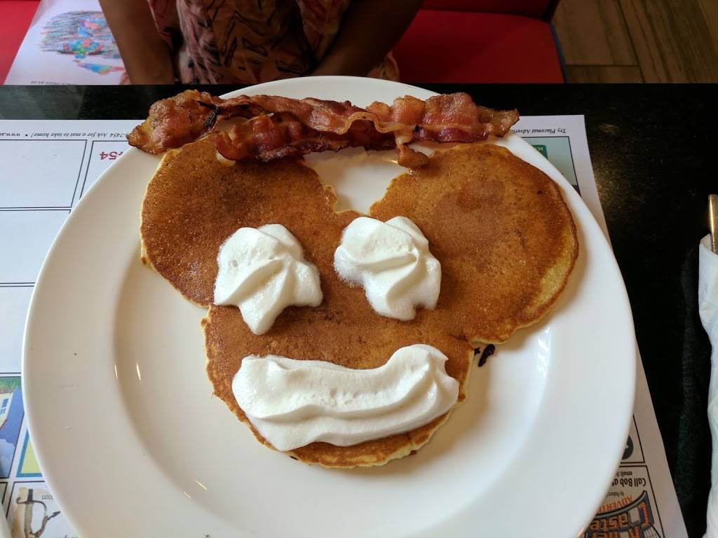 Lincoln Diner | restaurant | 1202 W Lincoln Hwy, Coatesville, PA 19320, USA | 6108806662 OR +1 610-880-6662