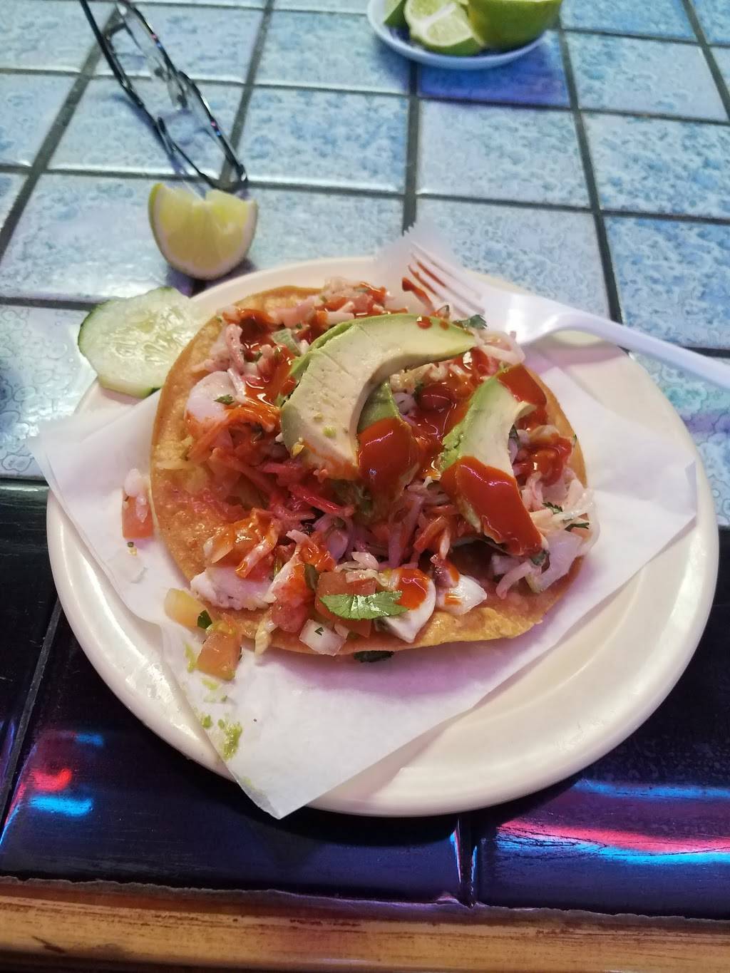 Ostioneria Ojo De Agua | restaurant | 10475 Veterans Memorial Dr, Houston, TX 77038, USA | 2819310202 OR +1 281-931-0202