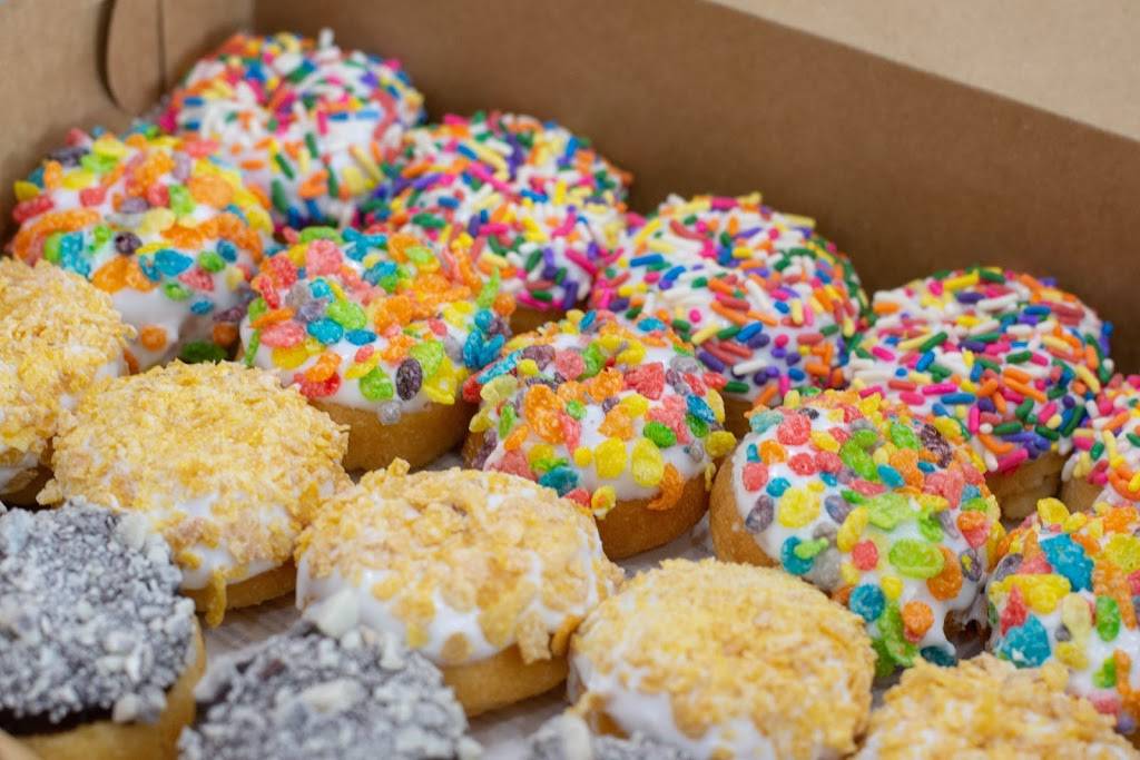 Humble Donut Co. | restaurant | 5900 W Memorial Rd suite d, Oklahoma City, OK 73134, USA | 4054704402 OR +1 405-470-4402