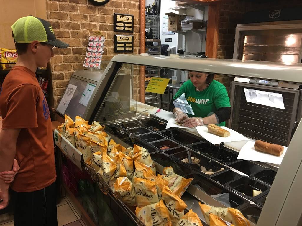 Subway | restaurant | 4877 E Irlo Bronson Memorial Hwy, St Cloud, FL 34771, USA | 3217666870 OR +1 321-766-6870