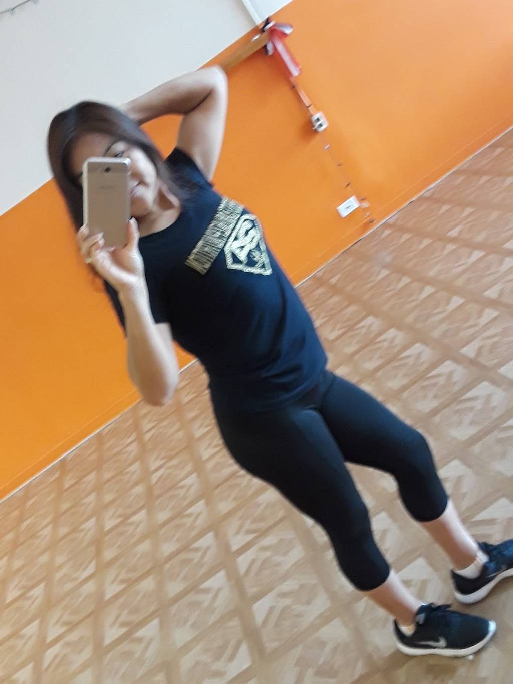 Fitness team Linzy P.nutrition | restaurant | 1671 E Oakton St, Des Plaines, IL 60018, USA | 8476912658 OR +1 847-691-2658