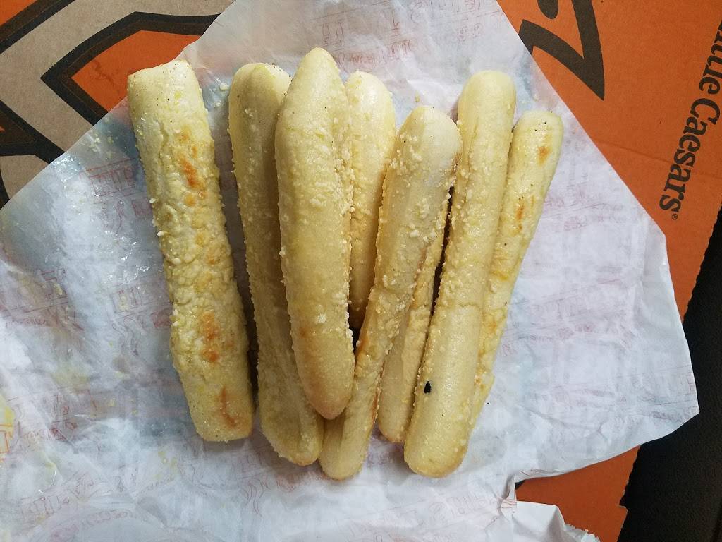 Little Caesars Pizza | meal delivery | 1367 ASHLEY RIVER, Charleston, SC 29407, USA | 8435563536 OR +1 843-556-3536