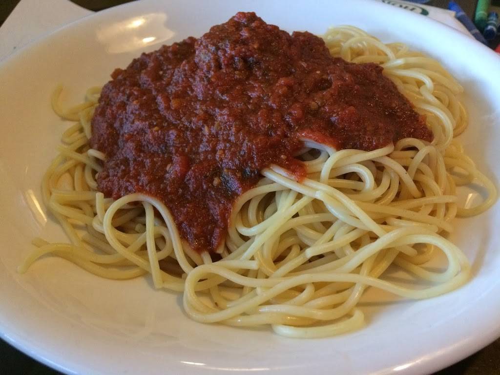 Dutch Country Restaurant | restaurant | 15015 Kinsman Rd, Middlefield, OH 44062, USA | 4408349785 OR +1 440-834-9785