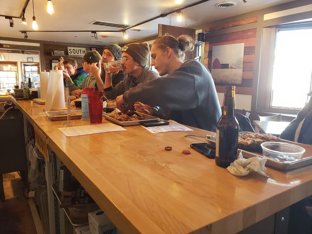 Hanks Texas Barbecue | restaurant | 5410 E Colfax Ave, Denver, CO 80220, USA | 7202773225 OR +1 720-277-3225