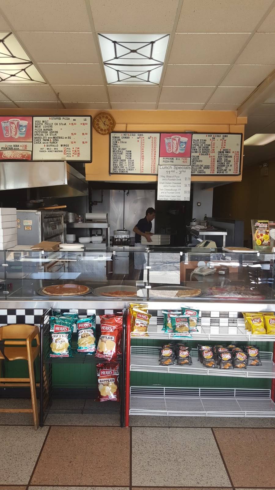 Riviera Pizza In Reading | restaurant | 3967 Perkiomen Ave, Reading, PA 19606, USA | 6107793099 OR +1 610-779-3099