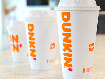 Dunkin | bakery | 138-A Calistoga Rd, Santa Rosa, CA 95409, USA | 7075957100 OR +1 707-595-7100
