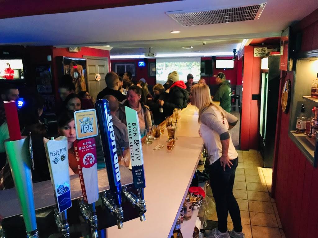 Alley Hole Bar & Grill | restaurant | 217 Catherine St, Shillington, PA 19607, USA | 4848782100 OR +1 484-878-2100