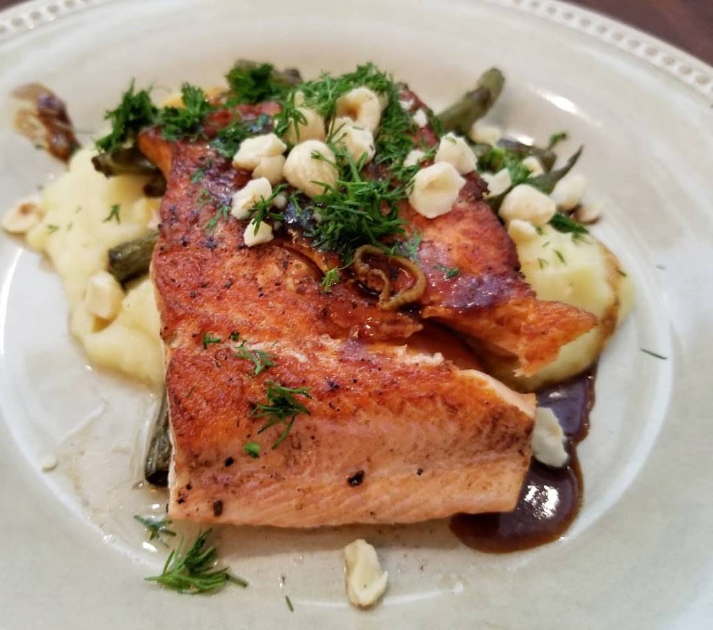 Le Filet | restaurant | 219 Avenue du Mont-Royal O, Montréal, QC H2T 2T2, Canada | 5143606060 OR +1 514-360-6060