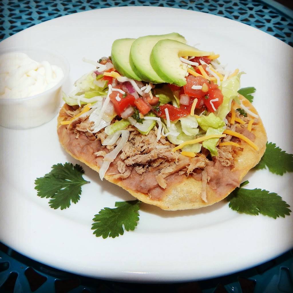 Rositas Place | restaurant | 3405 SE 82nd Ave, Portland, OR 97266, USA | 5039015990 OR +1 503-901-5990