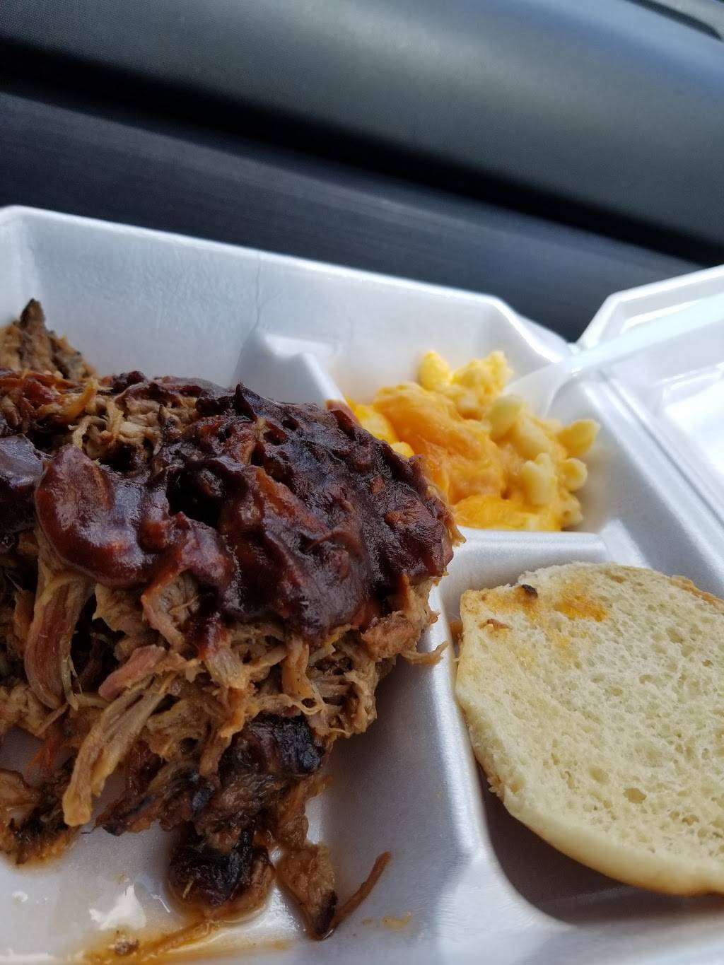 Sams Carry Out BBQ | restaurant | 414 E Hill Ave, Valdosta, GA 31601, USA | 2292470769 OR +1 229-247-0769