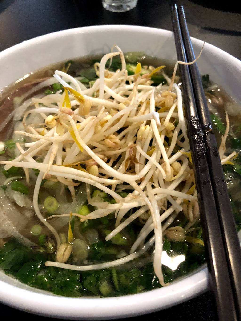 Pho Indy | restaurant | 4634 Coldwater Rd, Fort Wayne, IN 46825, USA | 2607154152 OR +1 260-715-4152