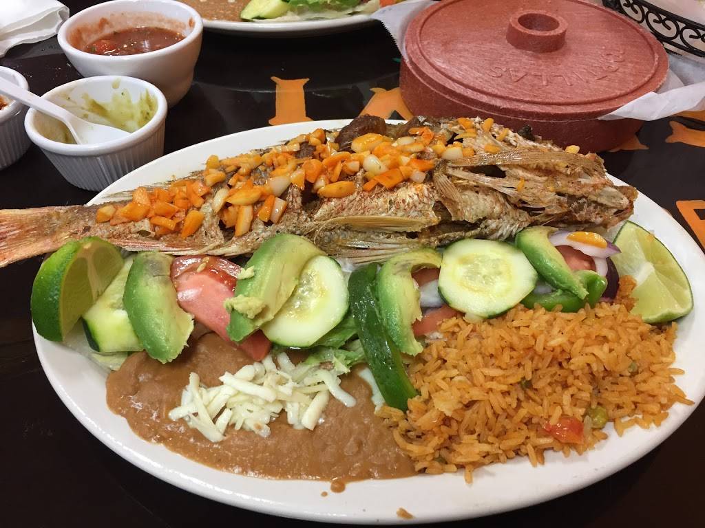 Jalisco Restaurant | restaurant | 4949 Grand Ave, Gurnee, IL 60031, USA | 2246378616 OR +1 224-637-8616