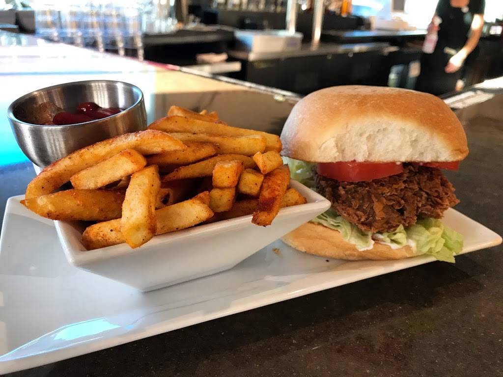 Kindred | restaurant | 7537 Maple St, New Orleans, LA 70118, USA | 5048419538 OR +1 504-841-9538