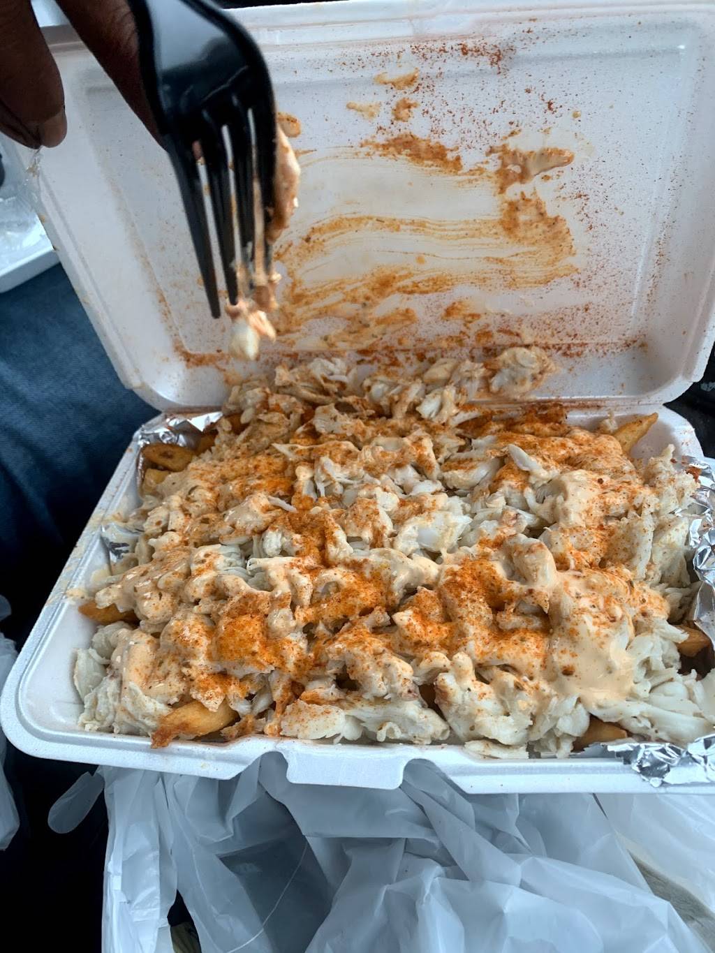 Soulfed philly lounge | restaurant | 6424 Castor Ave, Philadelphia, PA 19149, USA | 2155443269 OR +1 215-544-3269