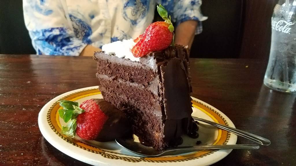 The Gobbler Grill | restaurant | 116 S Main St, Broadway, VA 22815, USA | 5409019799 OR +1 540-901-9799