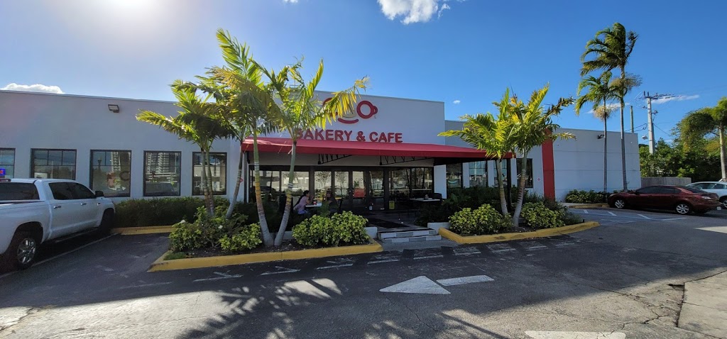 Cao Bakery & Cafe | bakery | 2401 Hollywood Blvd, Hollywood, FL 33020, USA | 9545053185 OR +1 954-505-3185