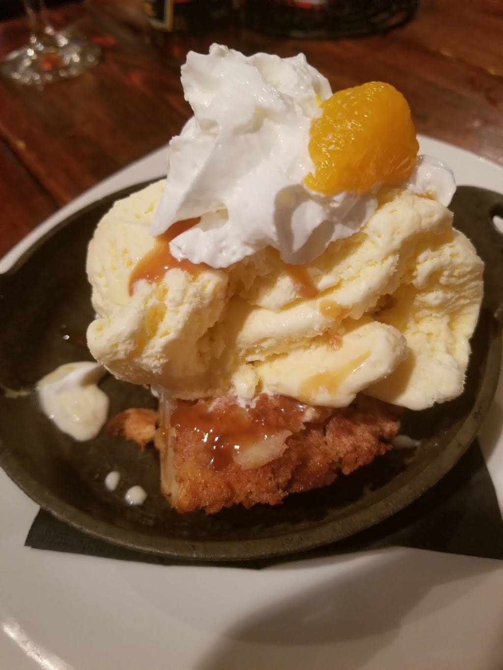 Fadó Irish Pub | restaurant | 4022 Townsfair Way, Columbus, OH 43219, USA | 6144180066 OR +1 614-418-0066