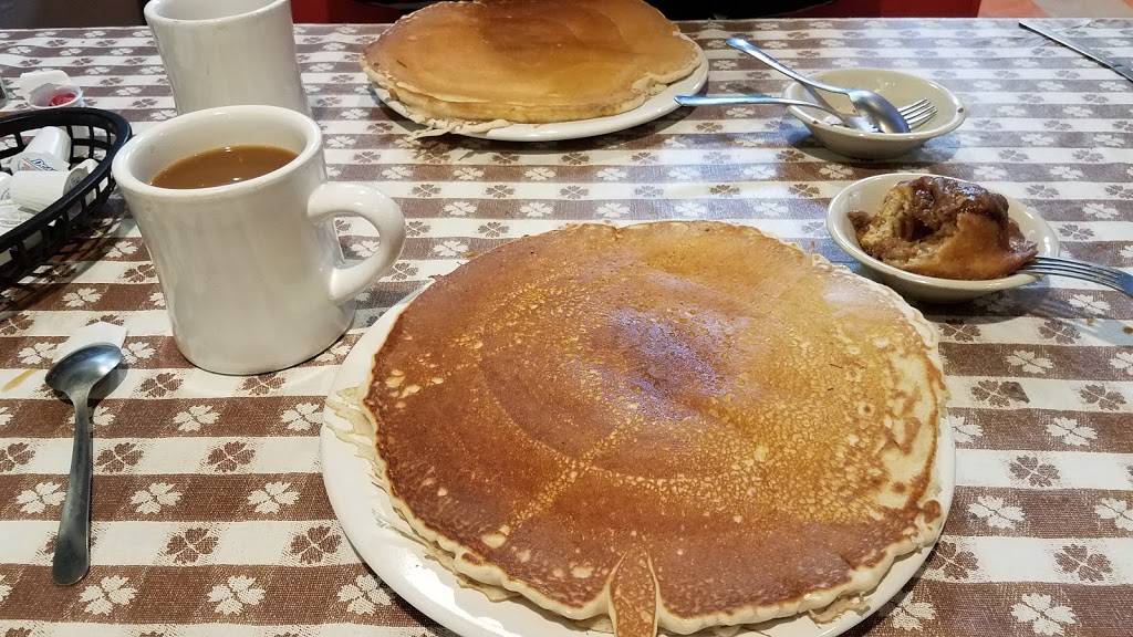 Pelham Diner | restaurant | 2147 Pelham Pkwy, Pelham, AL 35124, USA | 2057333756 OR +1 205-733-3756