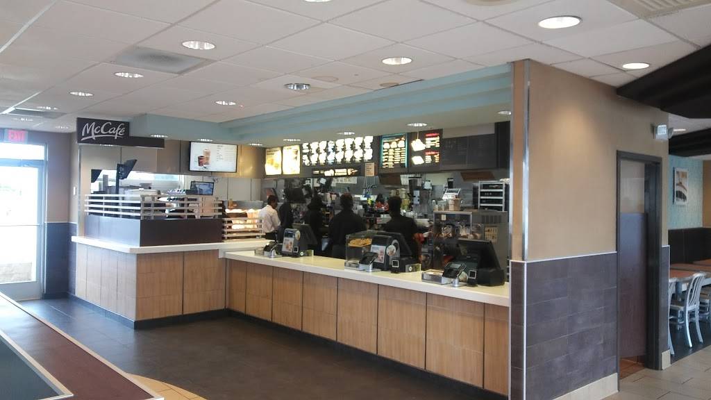 McDonalds | cafe | 1012 N 14th St, Leesburg, FL 34748, USA | 3527878991 OR +1 352-787-8991