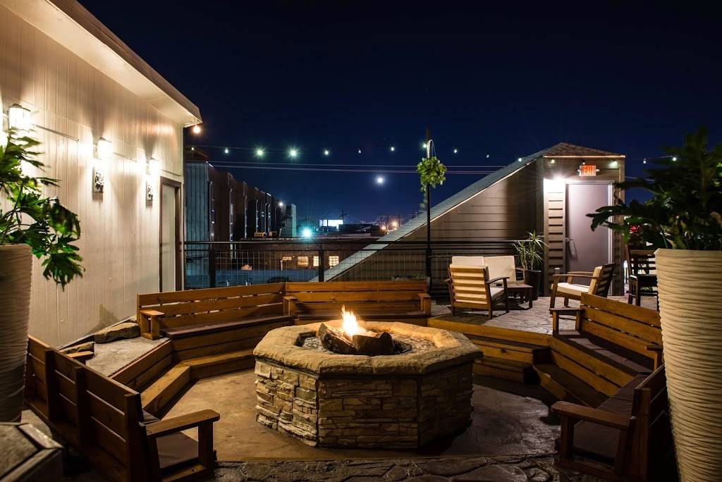 Nora Restaurant and Bar | restaurant | 205 N Bishop Ave, Dallas, TX 75208, USA | 2148280095 OR +1 214-828-0095