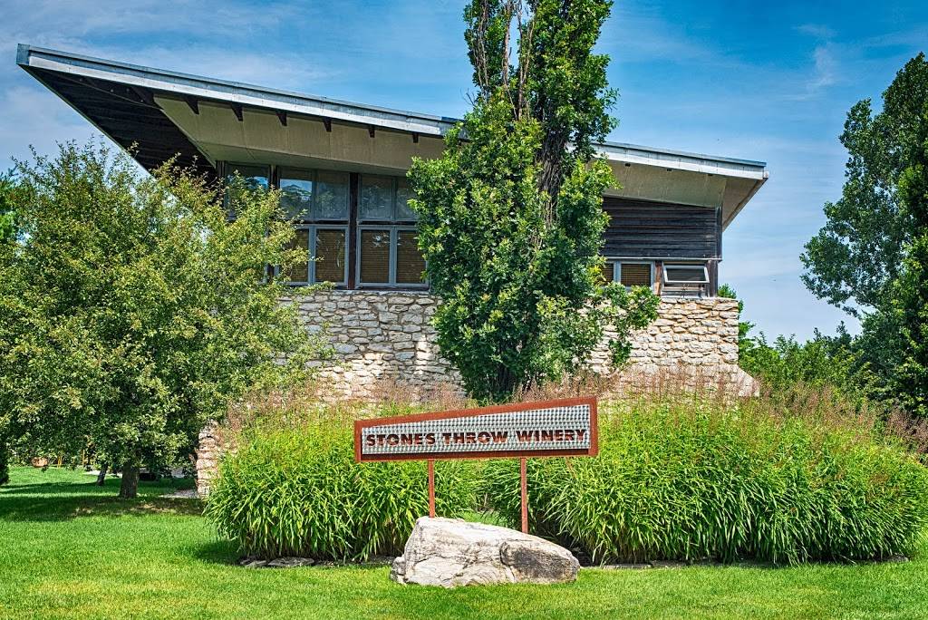 Stones Throw Winery | restaurant | 3382 County Rd E, Baileys Harbor, WI 54202, USA | 9208399660 OR +1 920-839-9660