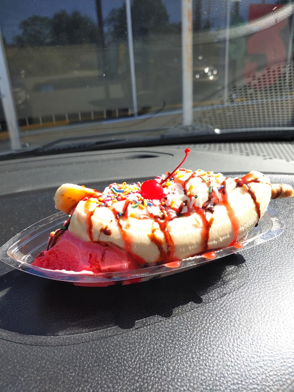 Frutilandia Yummy Snacks | meal takeaway | 12976 Highway 27, North St, Summerville, GA 30747, USA | 7068080700 OR +1 706-808-0700