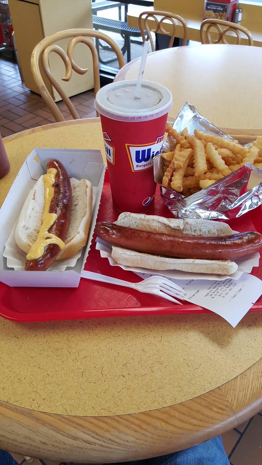 WindMill Hot Dogs of Belmar | restaurant | 1201 River Rd, Belmar, NJ 07719, USA | 7326819628 OR +1 732-681-9628