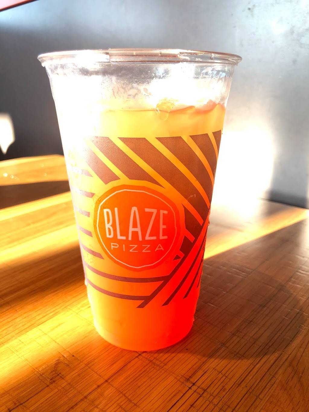 Blaze Pizza | meal takeaway | 915 Military Cutoff Rd, Wilmington, NC 28405, USA | 9105301760 OR +1 910-530-1760