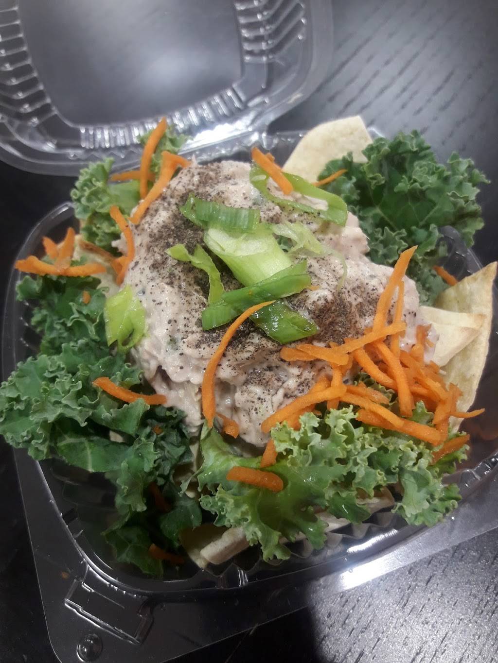 Classic Juice Co. | restaurant | 287 Coxwell Ave, Toronto, ON M4L 3B5, Canada | 6473495483 OR +1 647-349-5483