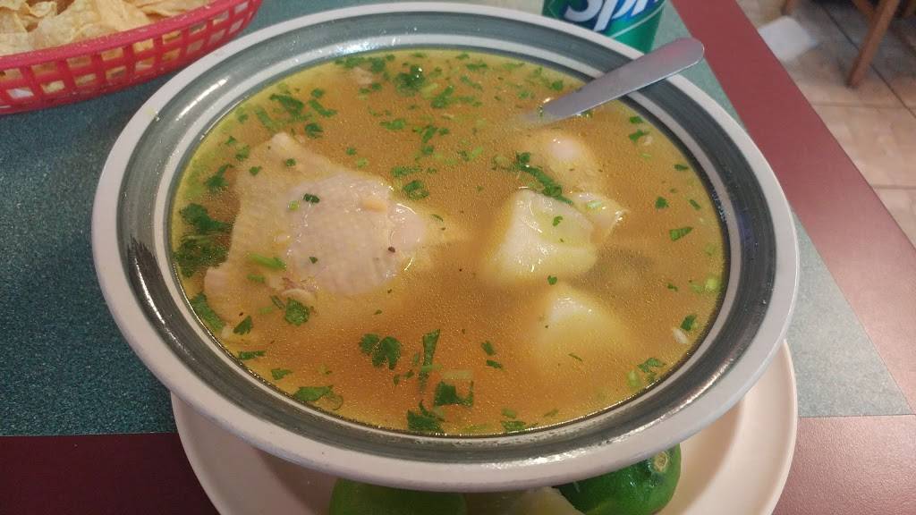 Super Pollo | restaurant | 805 N Sylvania Ave, Fort Worth, TX 76111, USA | 8178386421 OR +1 817-838-6421